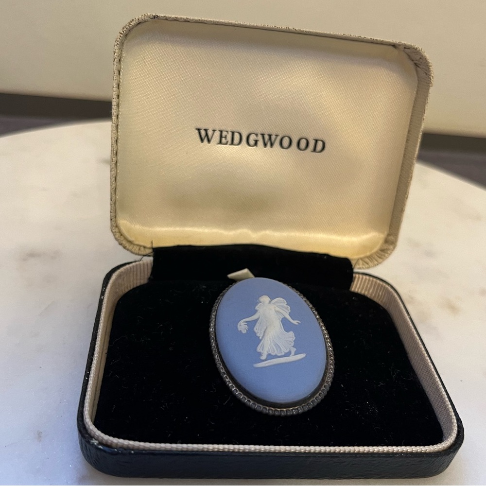 Wedgwood Cameo